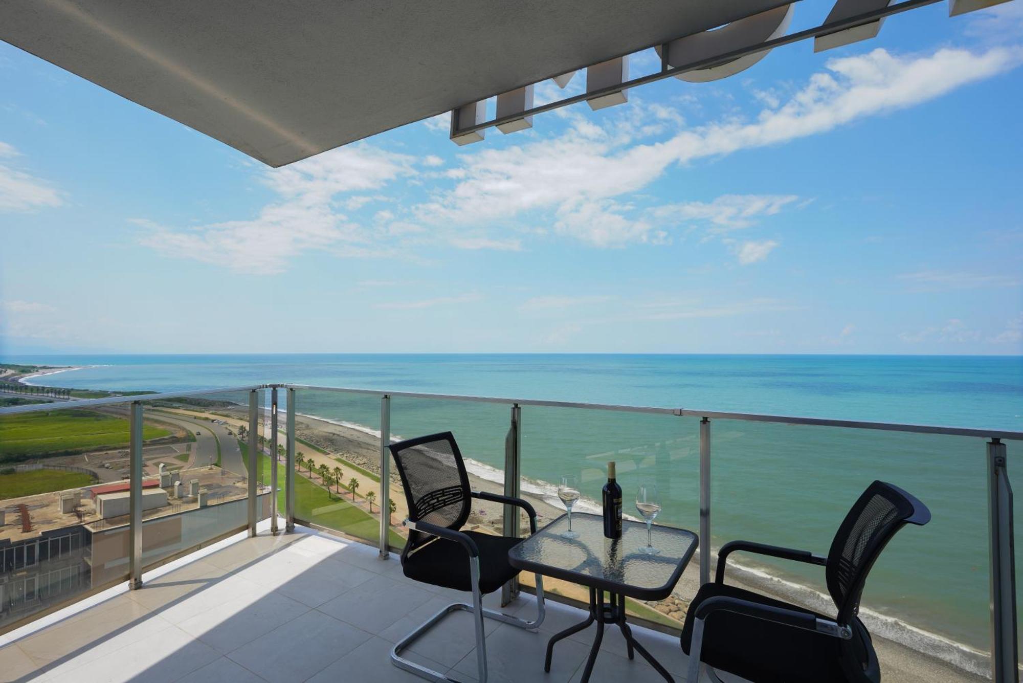 Rumi Hotel Batumi Eksteriør bilde